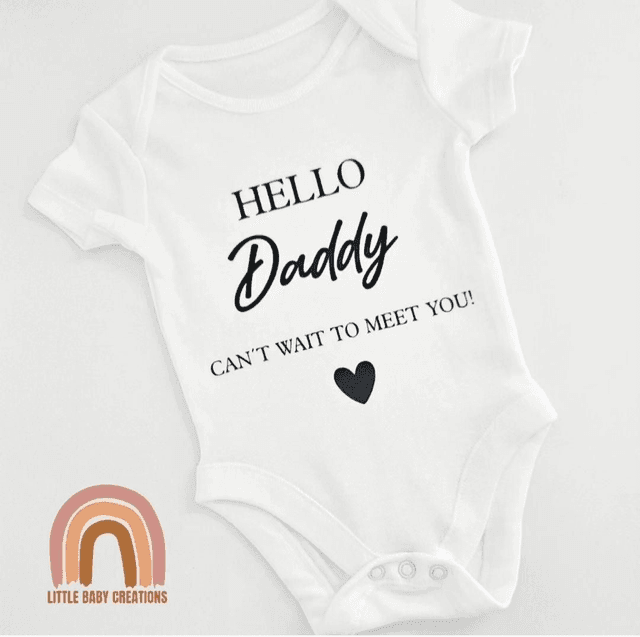 Baby announcement vest